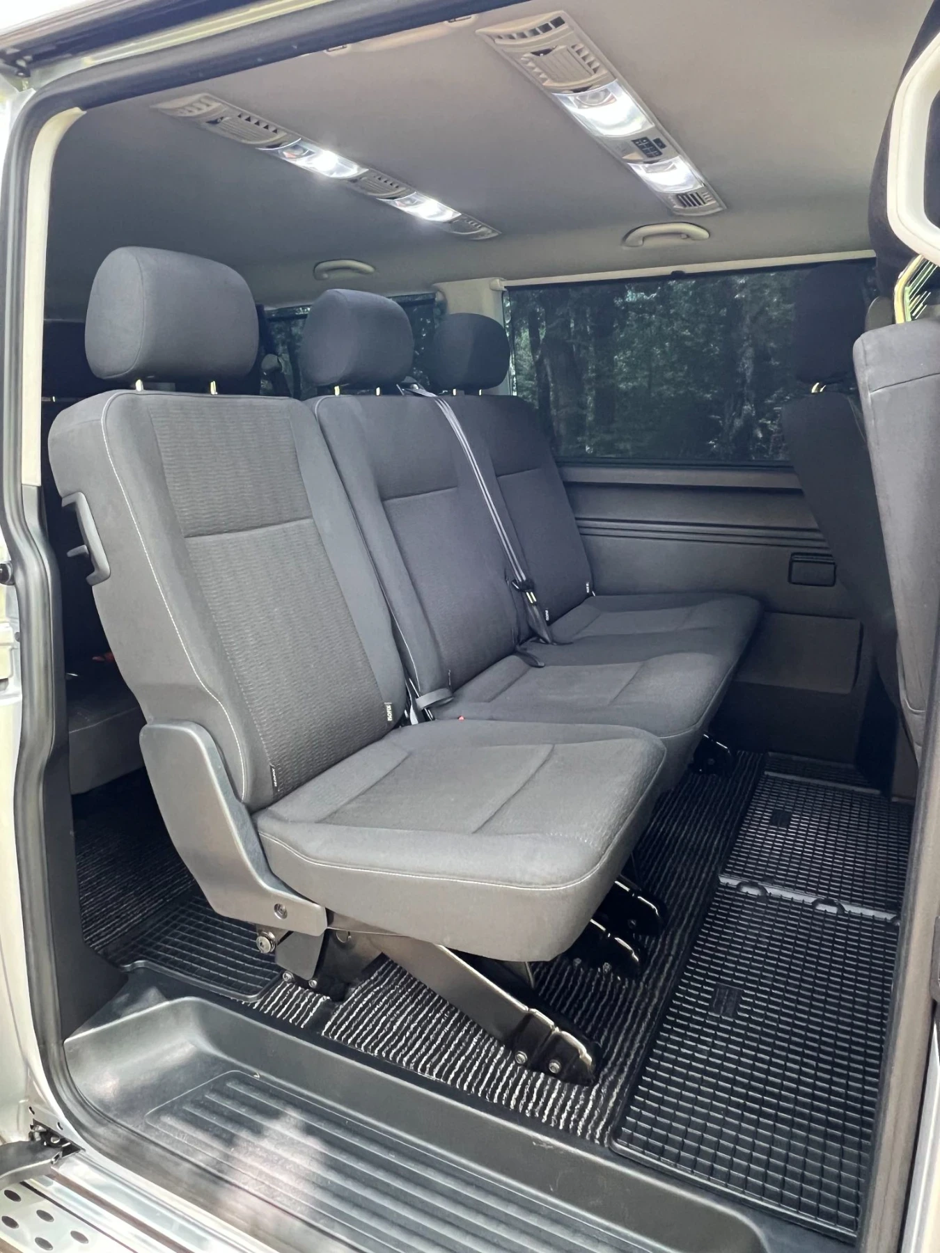 VW Caravelle ComfortLine Long, снимка 10 - Бусове и автобуси - 56261695