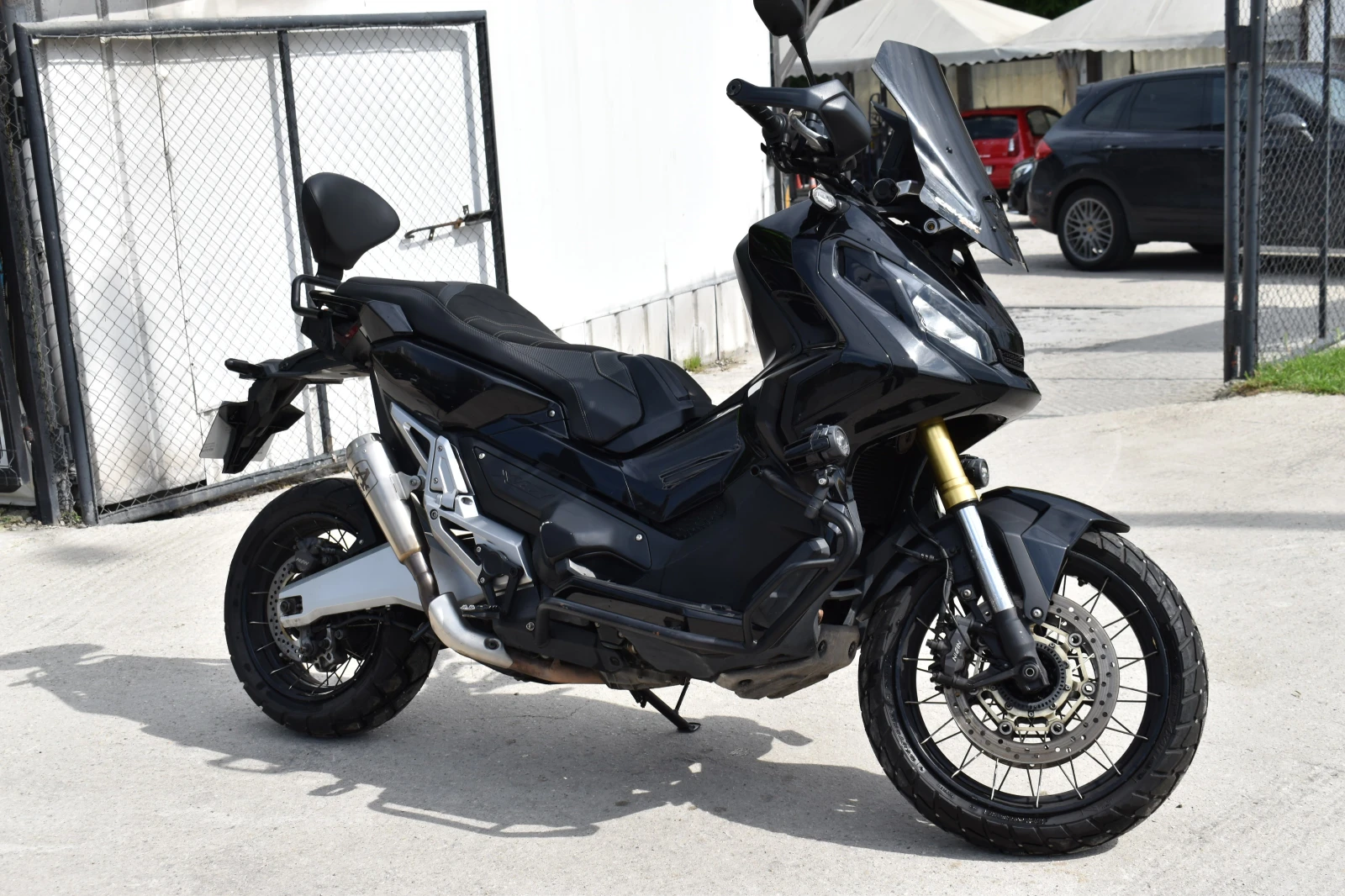 Honda X-ADV 750* DCT* Africa Twin