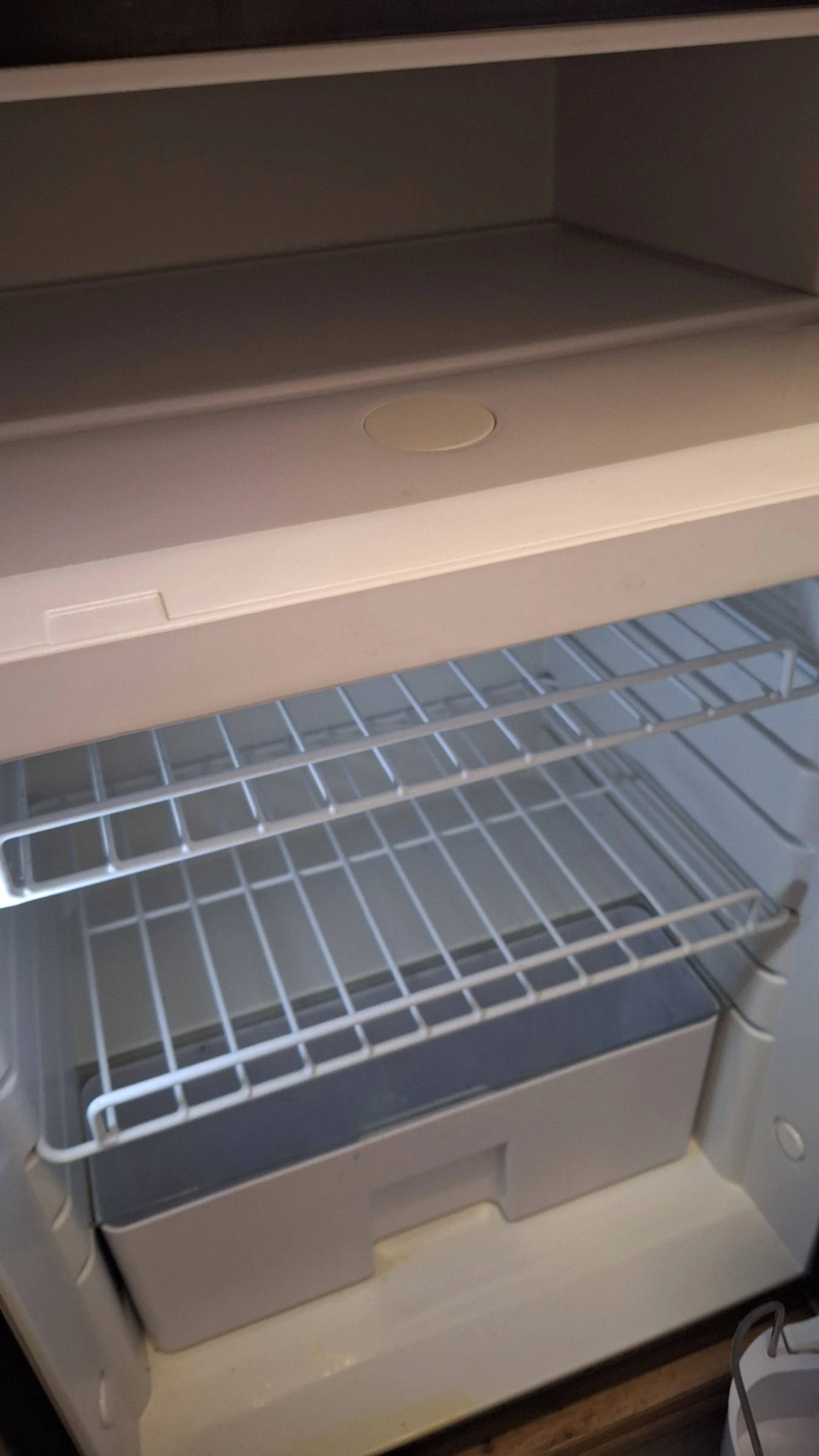 ������ HYMER / ERIBA | Mobile.bg � ����������� 14