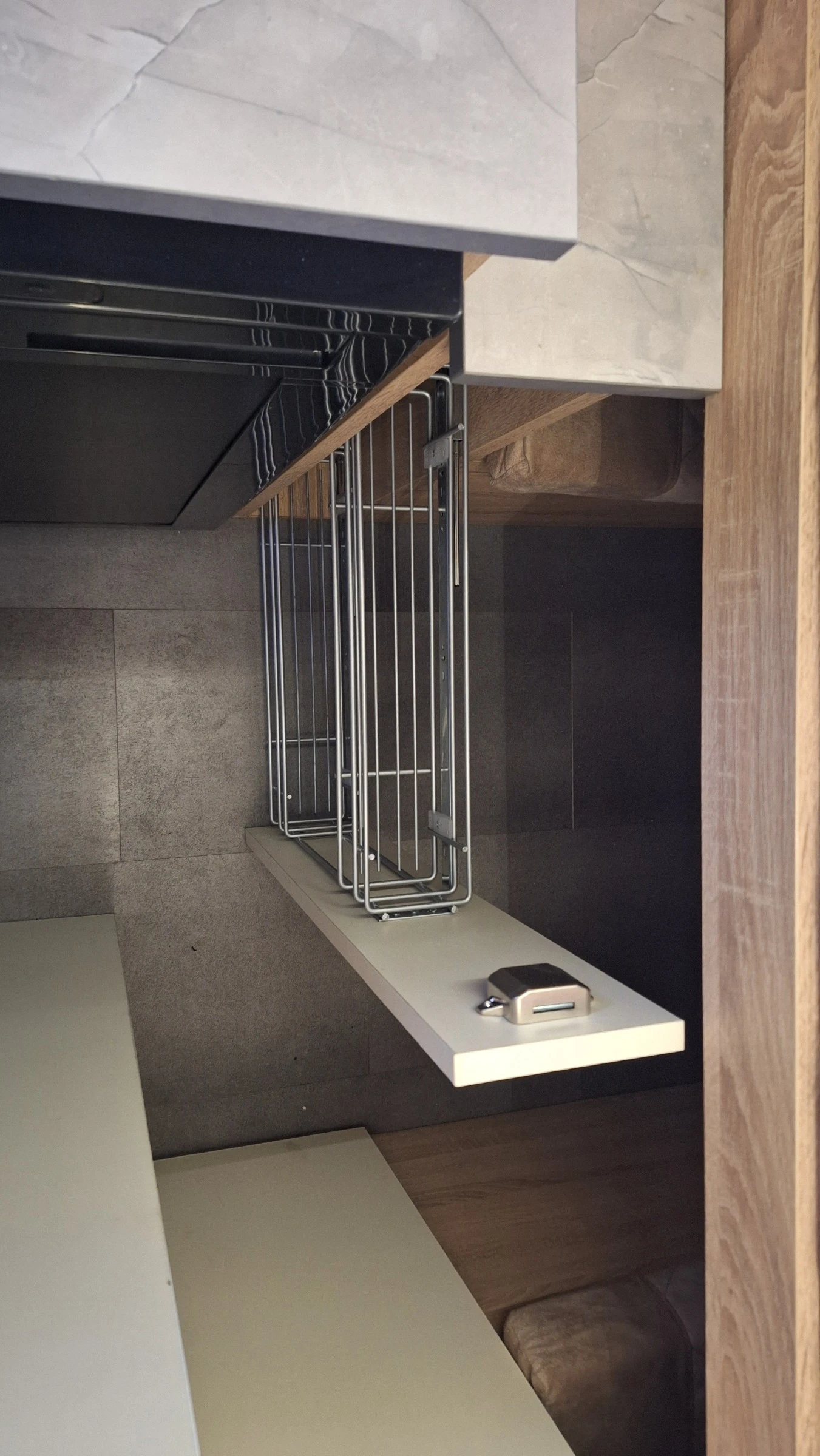 ������ HYMER / ERIBA | Mobile.bg � ����������� 15