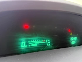 Toyota Yaris 1.3Benzin/2008, снимка 16