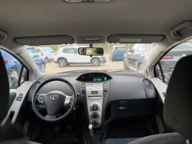 Toyota Yaris 1.3Benzin/2008, снимка 10