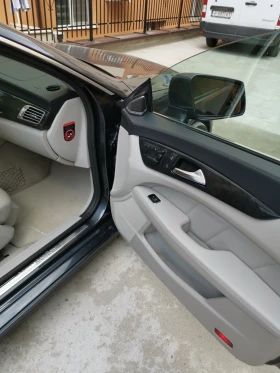Mercedes-Benz CLS 350, снимка 16