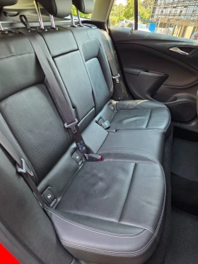 Opel Astra INOVATION* АВТОМАТ* КОЖА* DISTRONIC FULL* 136к.с. , снимка 7