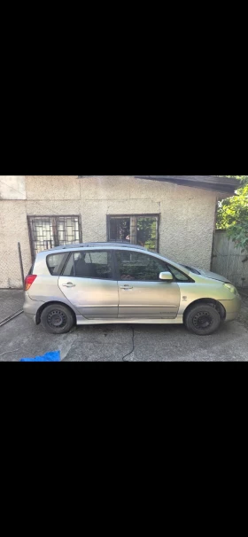 Toyota Corolla verso, снимка 1