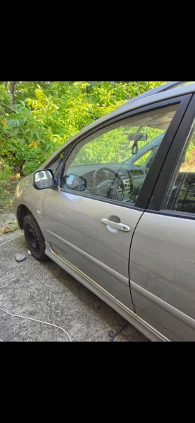 Toyota Corolla verso, снимка 5