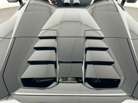 Lamborghini Huracan EVO Spyder = Carboceramic Brakes= Гаранция, снимка 13