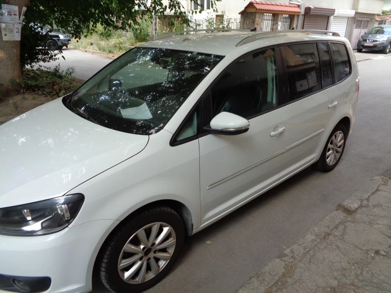 VW Touran, снимка 1 - Автомобили и джипове - 47079690