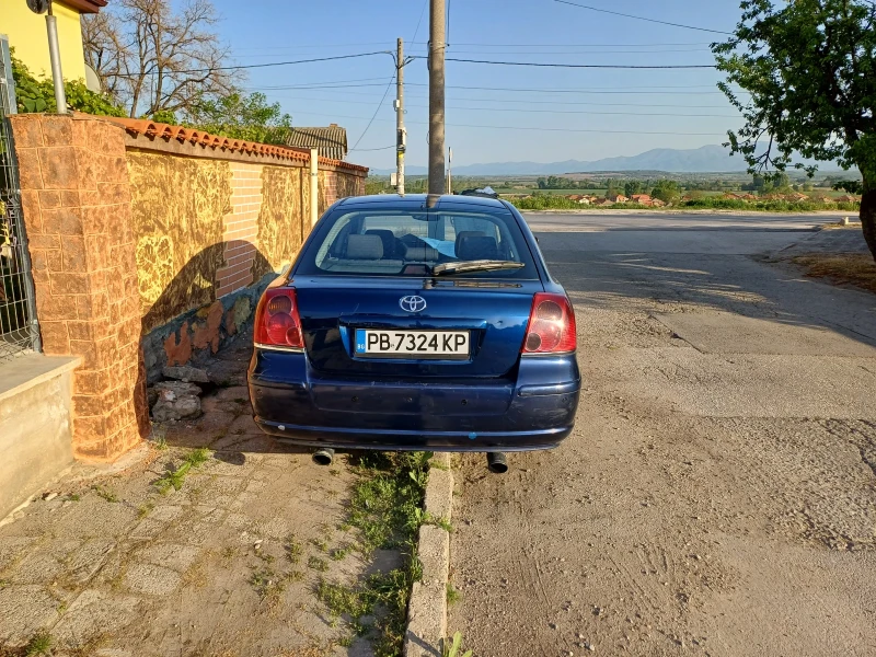 Toyota Avensis 2.0 D4D, снимка 4 - Автомобили и джипове - 47558442