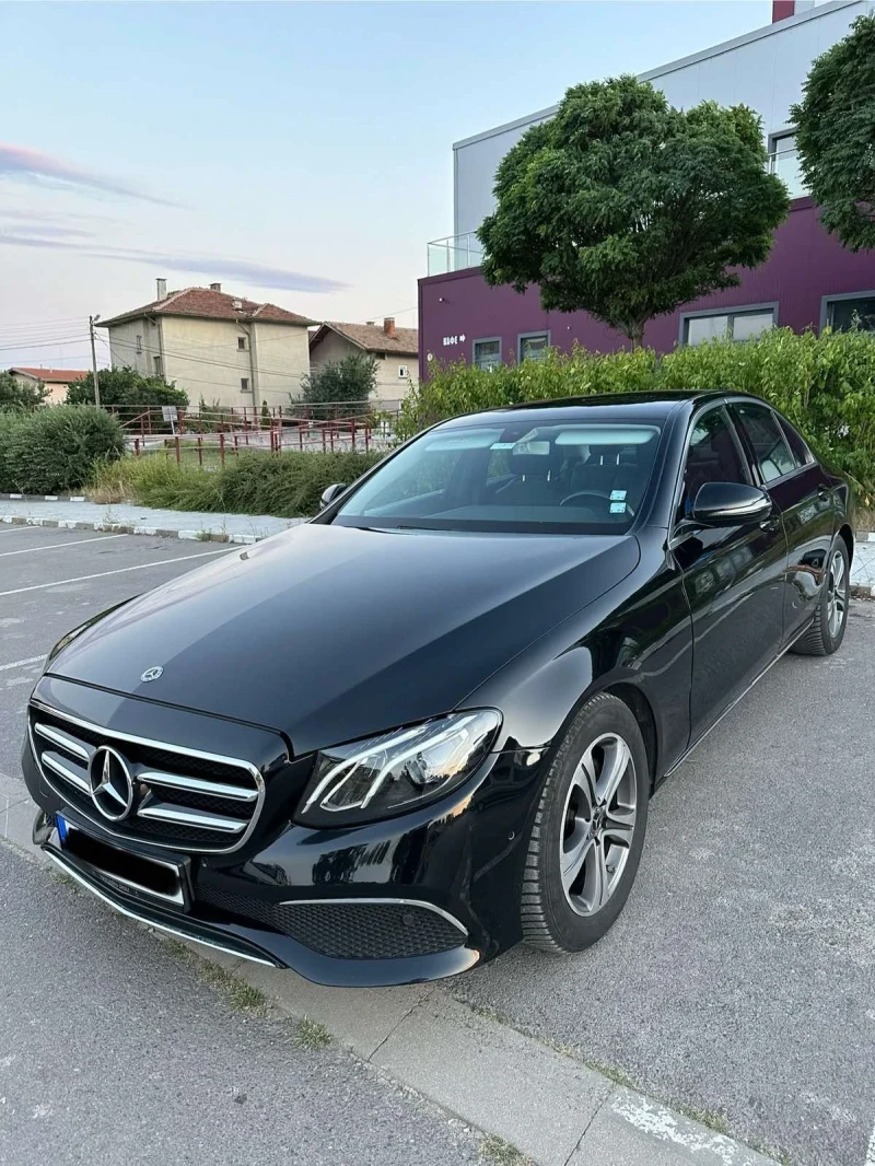 Mercedes-Benz E 220, снимка 6 - Автомобили и джипове - 49577309