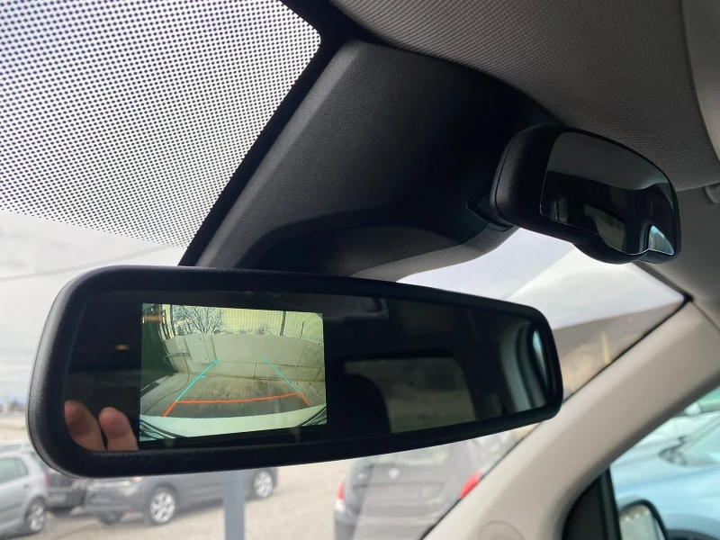 Peugeot Traveler 1.6 HDI Euro6 7+ 1 Климатроник вс.платено обслужен, снимка 13 - Автомобили и джипове - 51056607