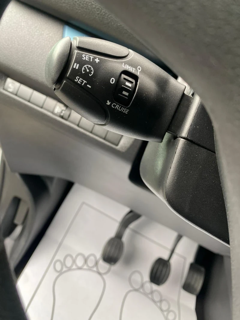 Peugeot Traveler 1.6 HDI Euro6 7+ 1 Климатроник вс.платено обслужен, снимка 11 - Автомобили и джипове - 51056607