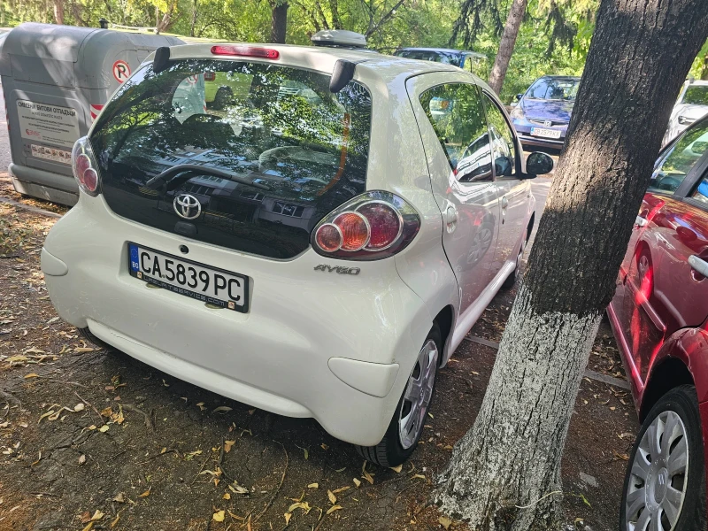 Toyota Aygo, снимка 2 - Автомобили и джипове - 51151376