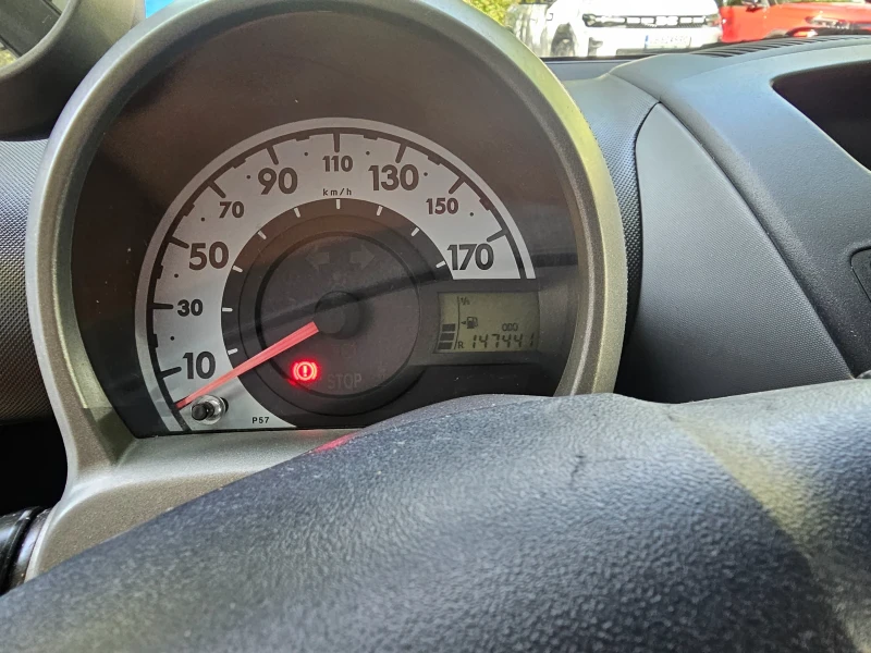 Toyota Aygo, снимка 9 - Автомобили и джипове - 51151376