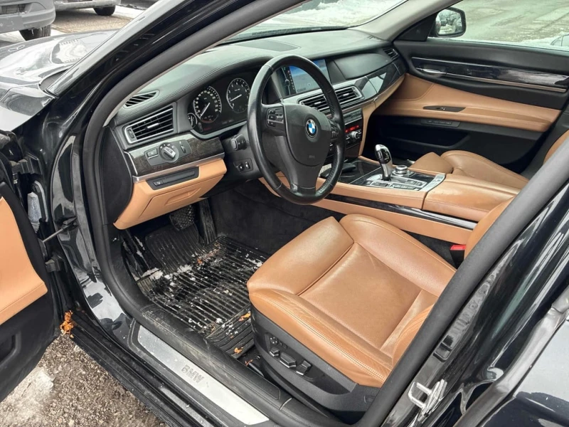 BMW 750 * 750Li xDrive * CARFAX * ЦЕНА ДО БГ, снимка 5 - Автомобили и джипове - 52826285