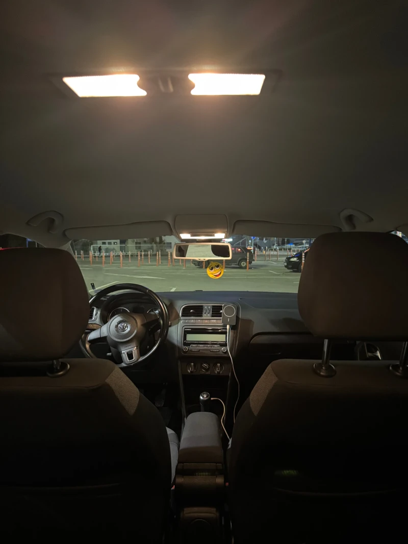 VW Polo, снимка 5 - Автомобили и джипове - 52828591