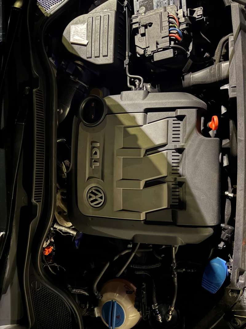 VW Polo, снимка 8 - Автомобили и джипове - 52828591