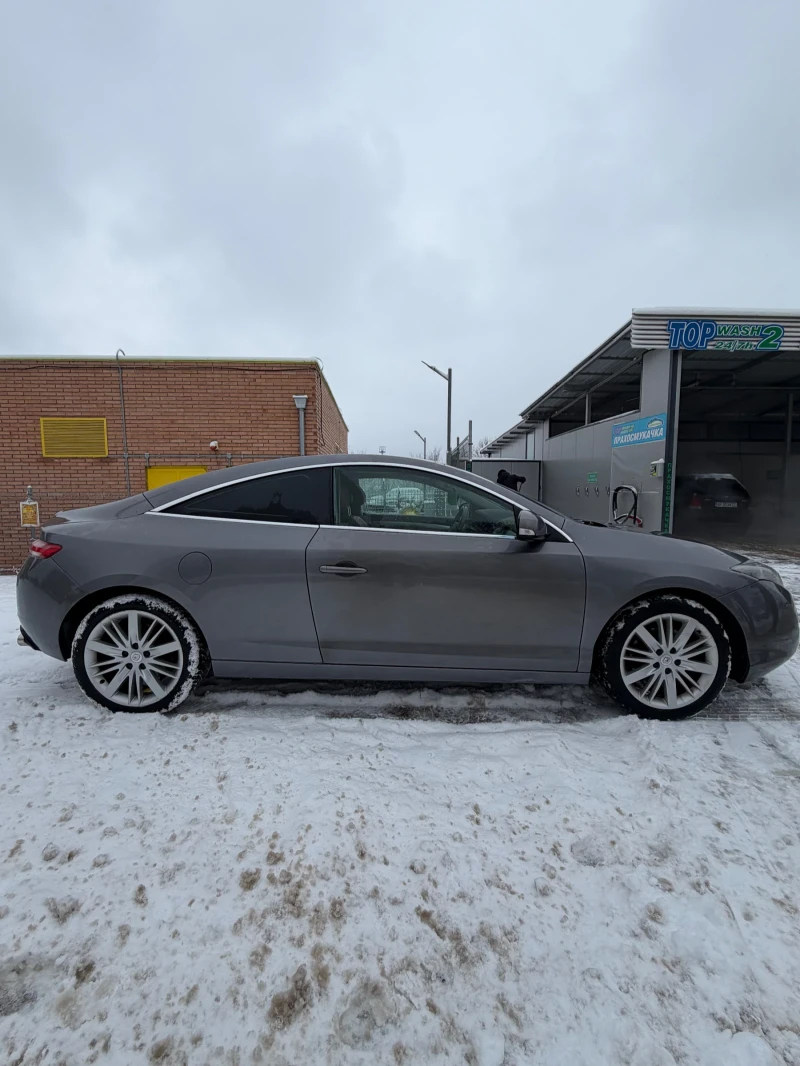 Renault Laguna Coupe, снимка 3 - Автомобили и джипове - 53327008