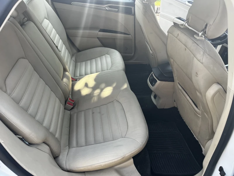 Ford Fusion 2.5i 175hp, снимка 13 - Автомобили и джипове - 53391071
