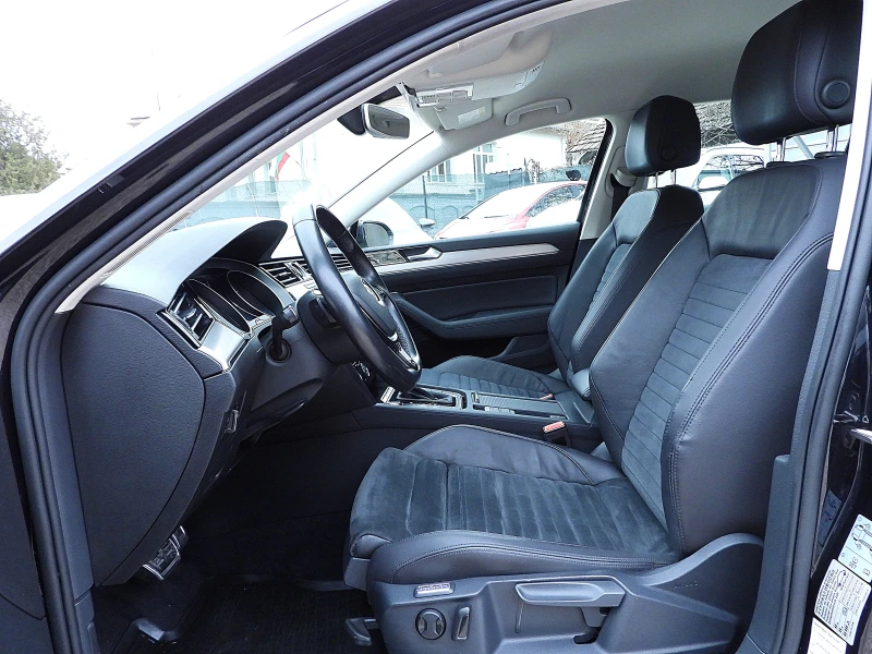 VW Passat 2.0ШВЕЙЦАРИЯ-ДИСТРОНИК/LED/САМОПАРКИРАНЕ/КОЖА/НАВИ, снимка 8 - Автомобили и джипове - 53479054