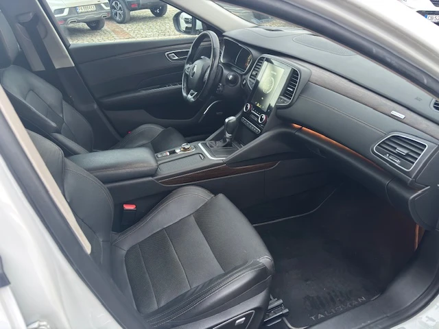 Renault Talisman Tce 200 к.с. бензин Stop&Start EDC7, снимка 12 - Автомобили и джипове - 53595612