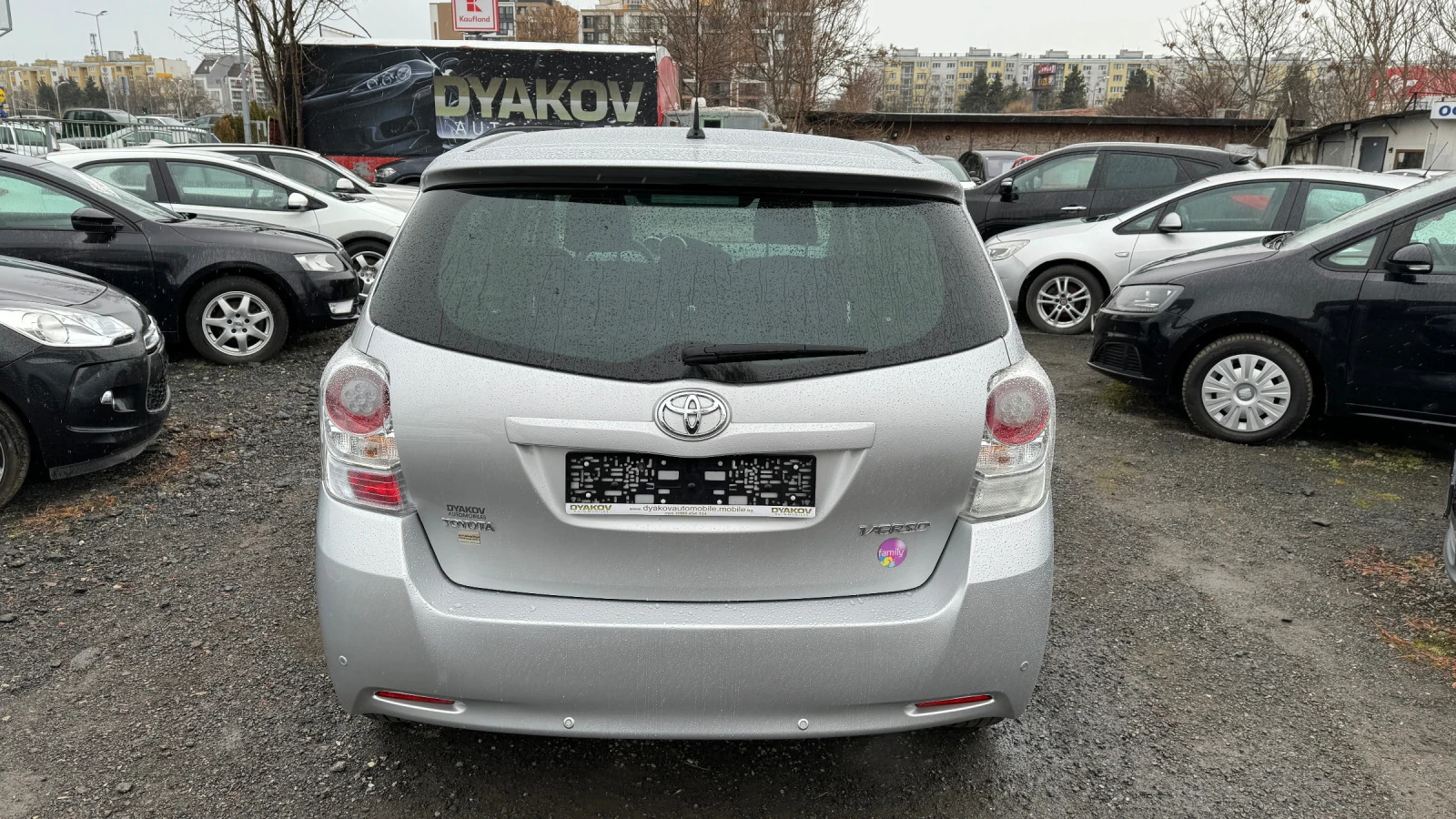 Toyota Verso 1.8i Внос ШВЕЙЦАРИЯ! 6ск. PDC, DVD, Автопилот, ТОП - изображение 6