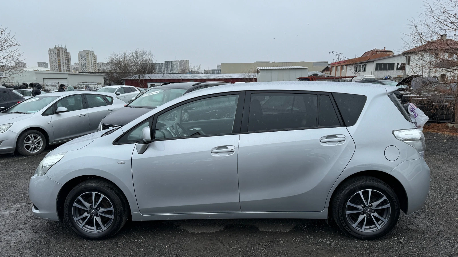 Toyota Verso 1.8i Внос ШВЕЙЦАРИЯ! 6ск. PDC, DVD, Автопилот, ТОП - изображение 8