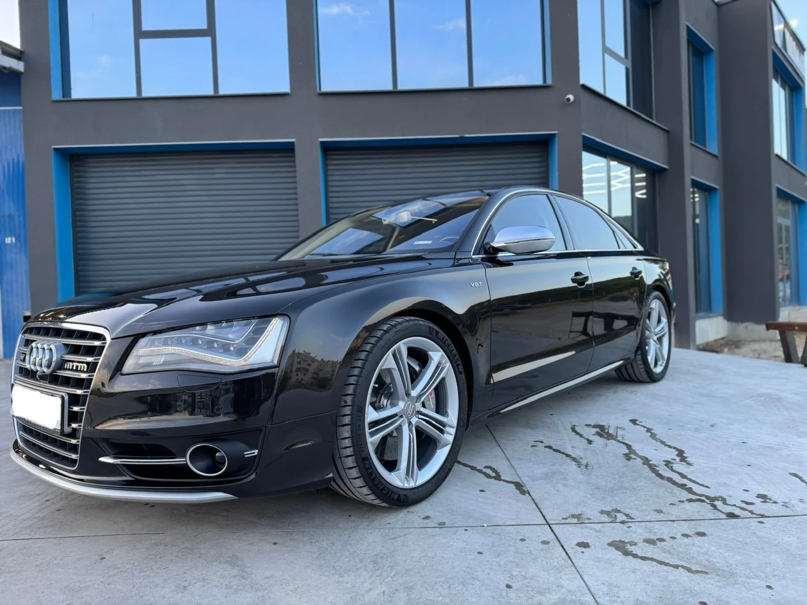 Audi S8  - изображение 5