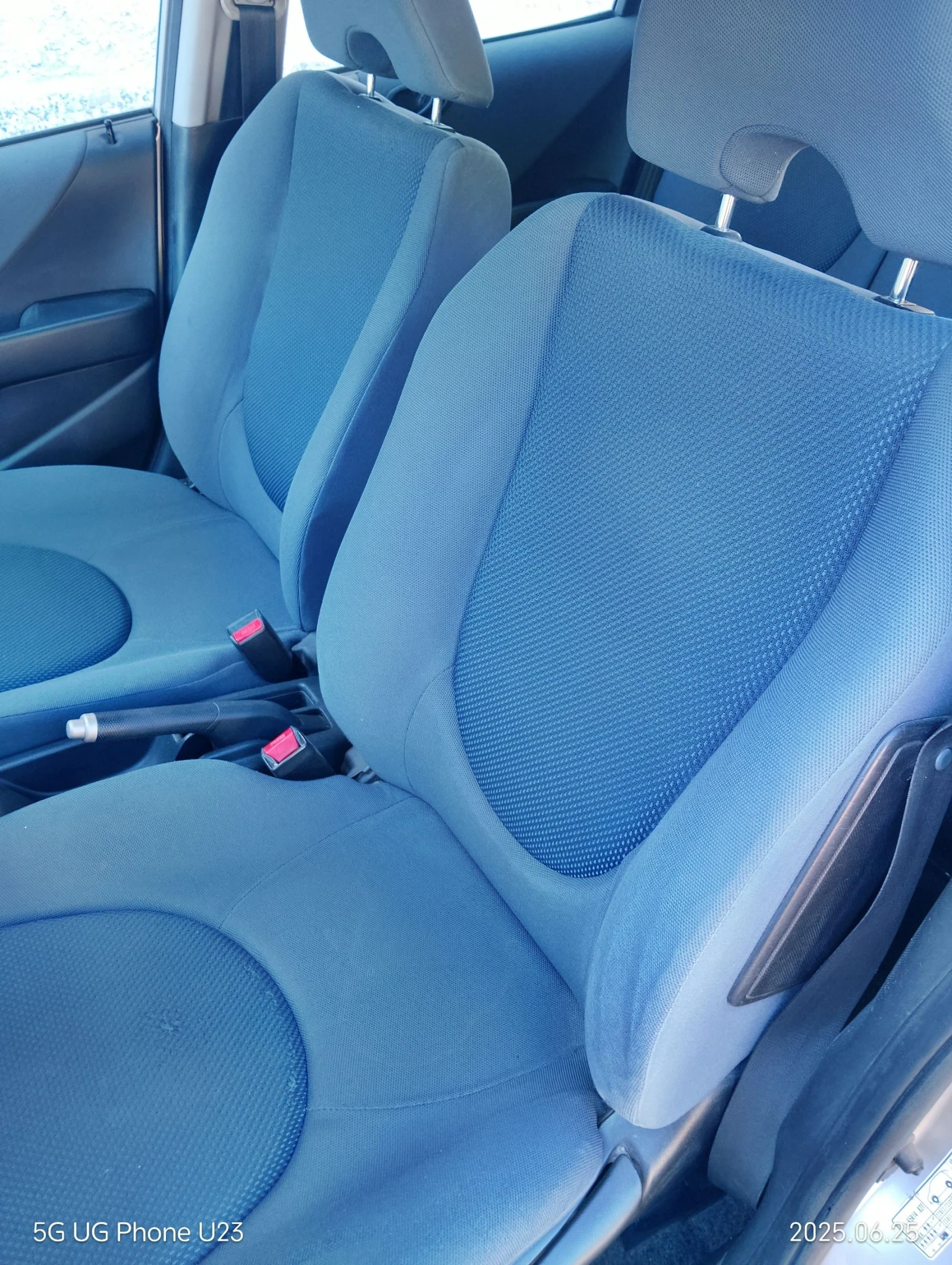 Honda Jazz 1.4 - изображение 9