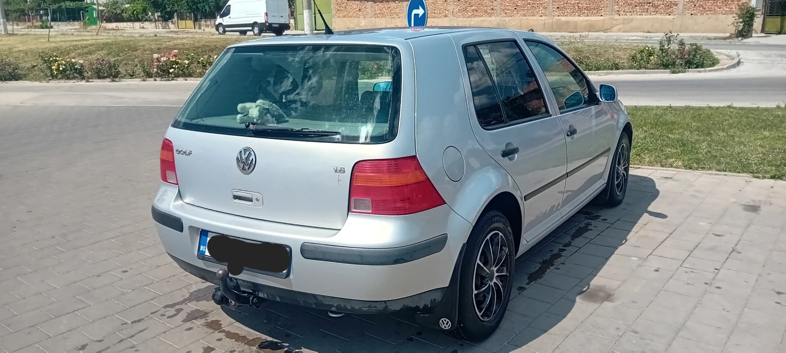 VW Golf 1.6sr Автоматик  - изображение 3