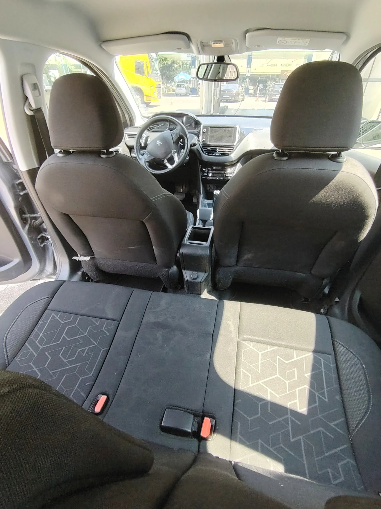 Peugeot 2008 | Mobile.bg   11