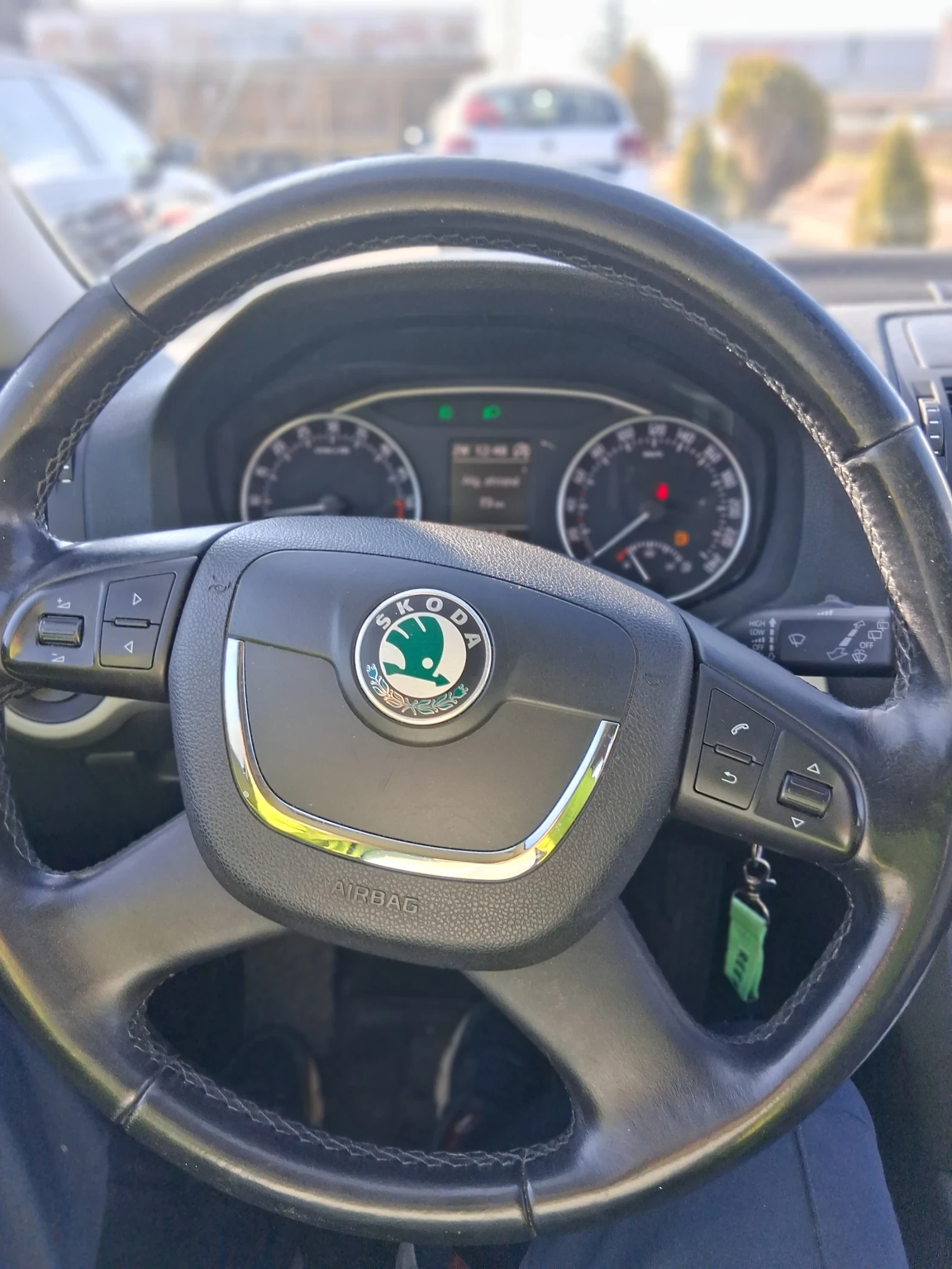 Skoda Octavia 1.6tdi - изображение 9