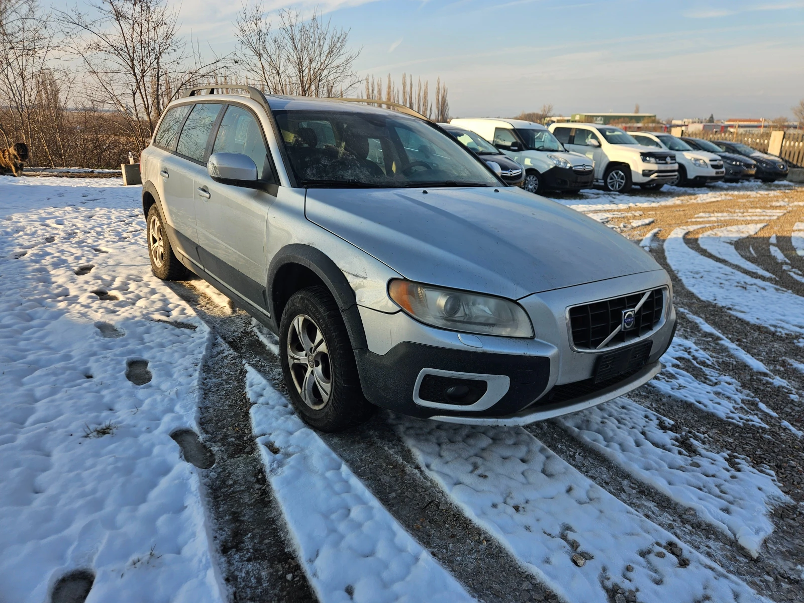 Volvo Xc70  2.4 TD 4x4 - изображение 3