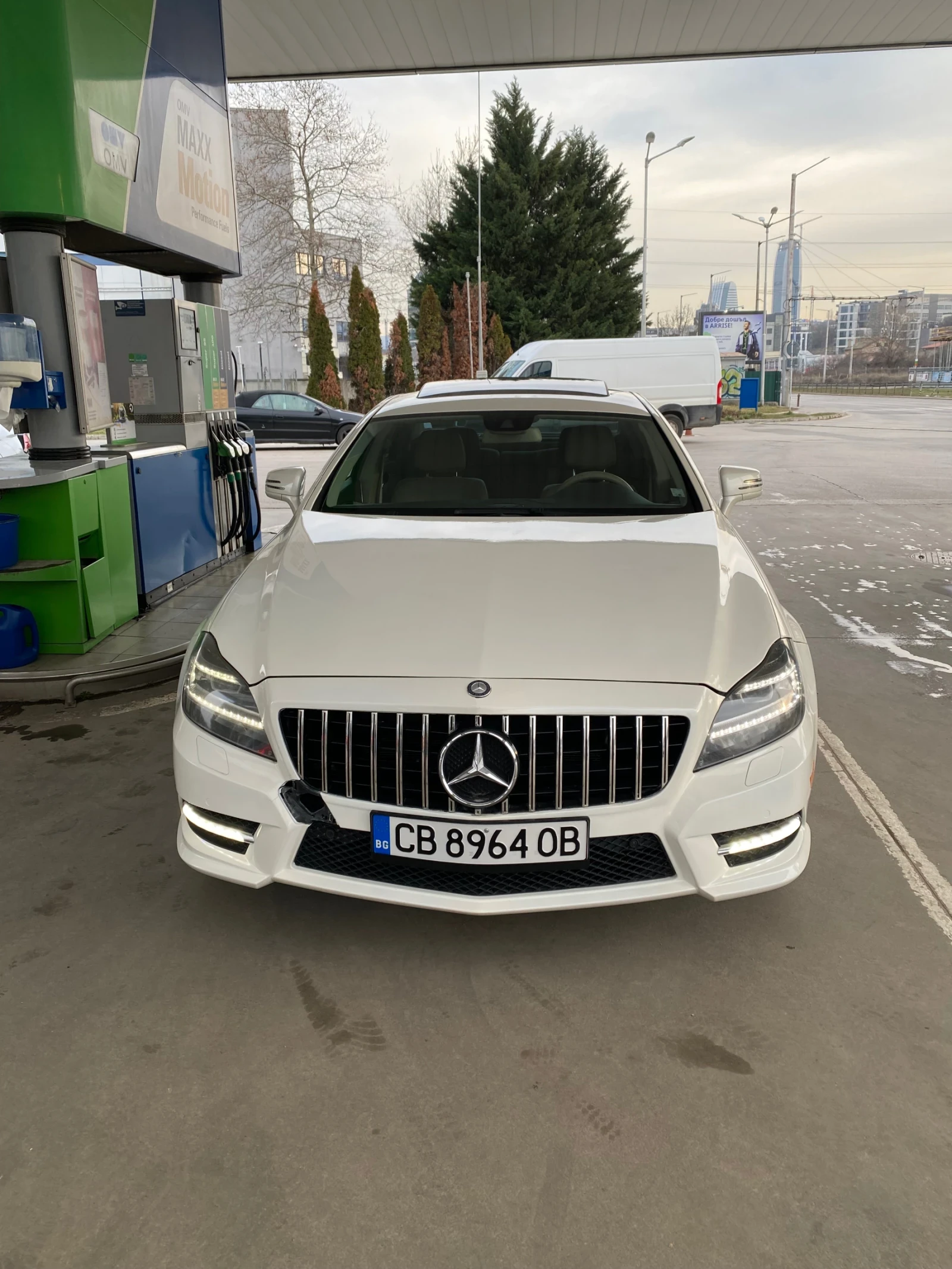 Mercedes-Benz CLS 550 4-MATIC= AMG-LINE