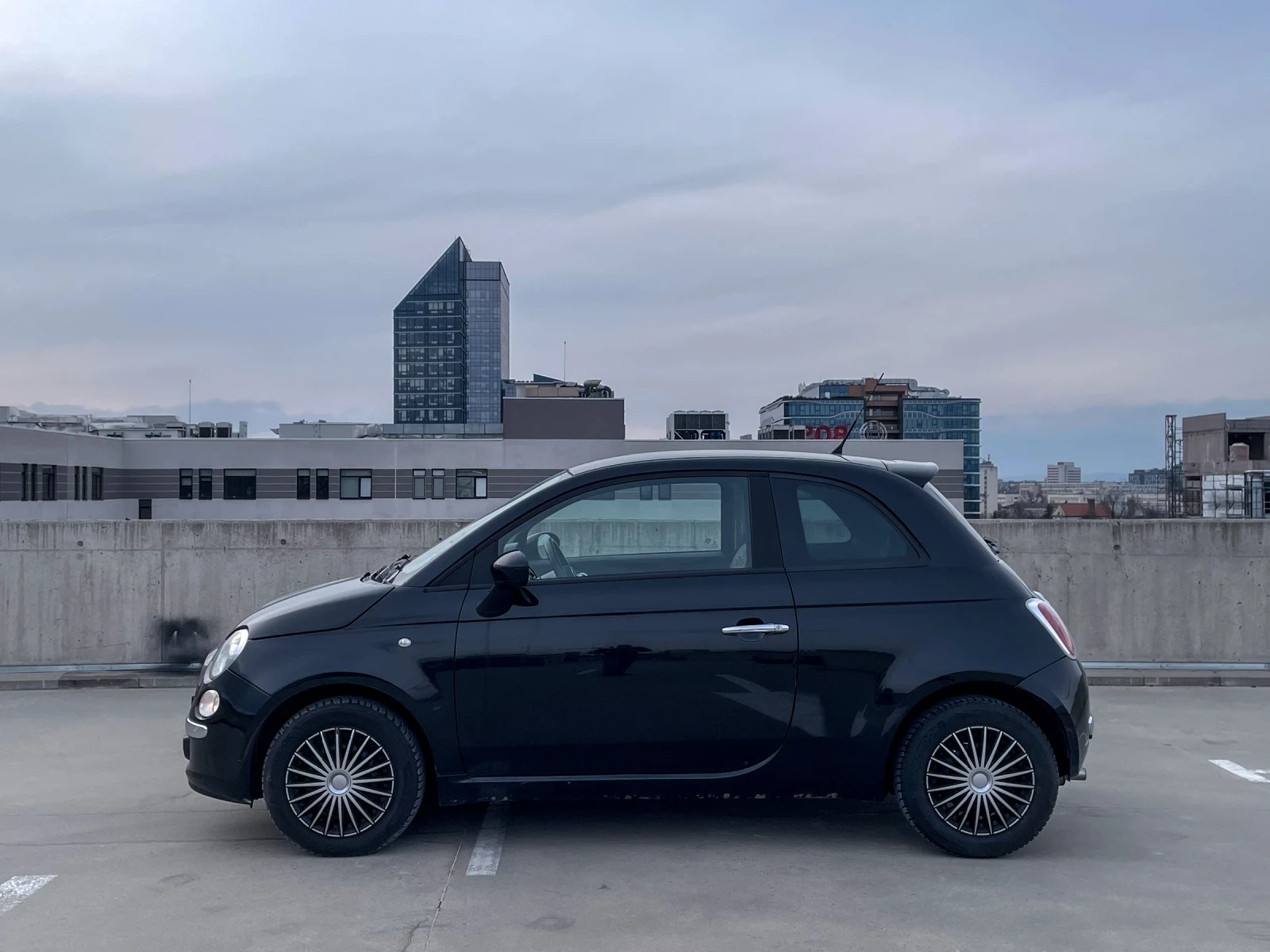 Fiat 500 1.2 69HP 5MT, снимка 4 - Автомобили и джипове - 53928102