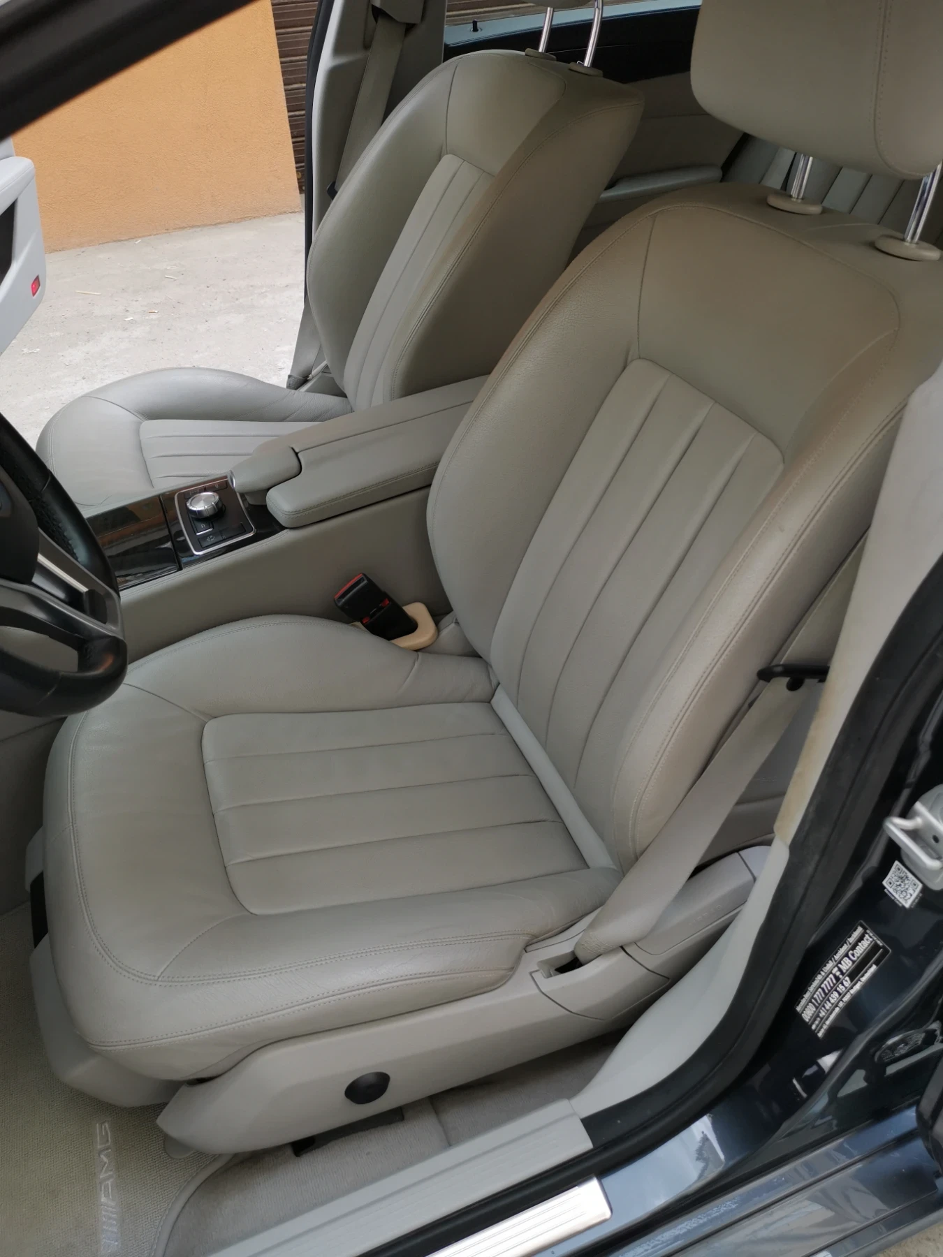 Mercedes-Benz CLS 350, снимка 15 - Автомобили и джипове - 54370762