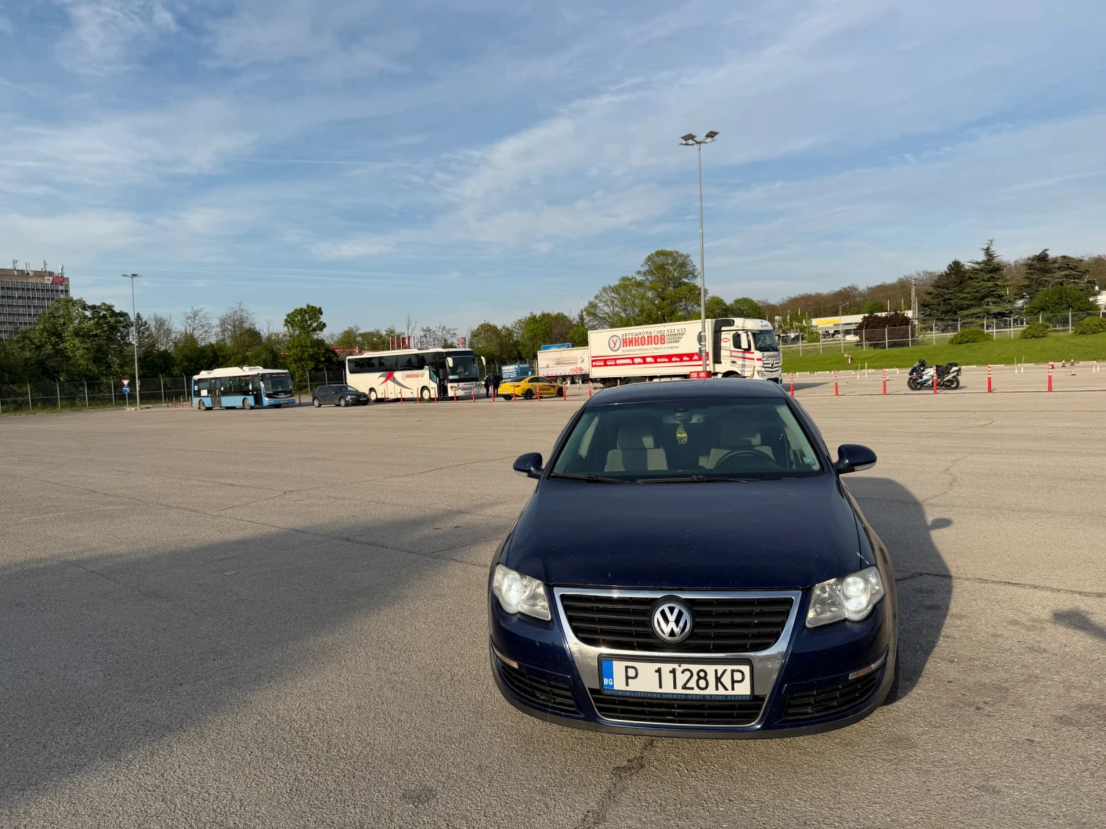 VW Passat, снимка 2 - Автомобили и джипове - 54415241