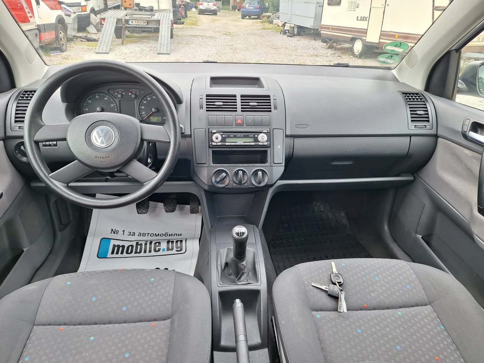VW Polo 1.4i klima , снимка 7 - Автомобили и джипове - 54641770