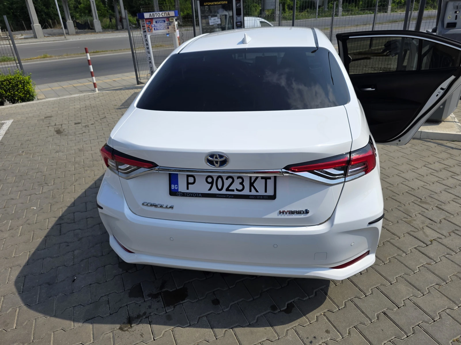 Toyota Corolla, снимка 6 - Автомобили и джипове - 55143959