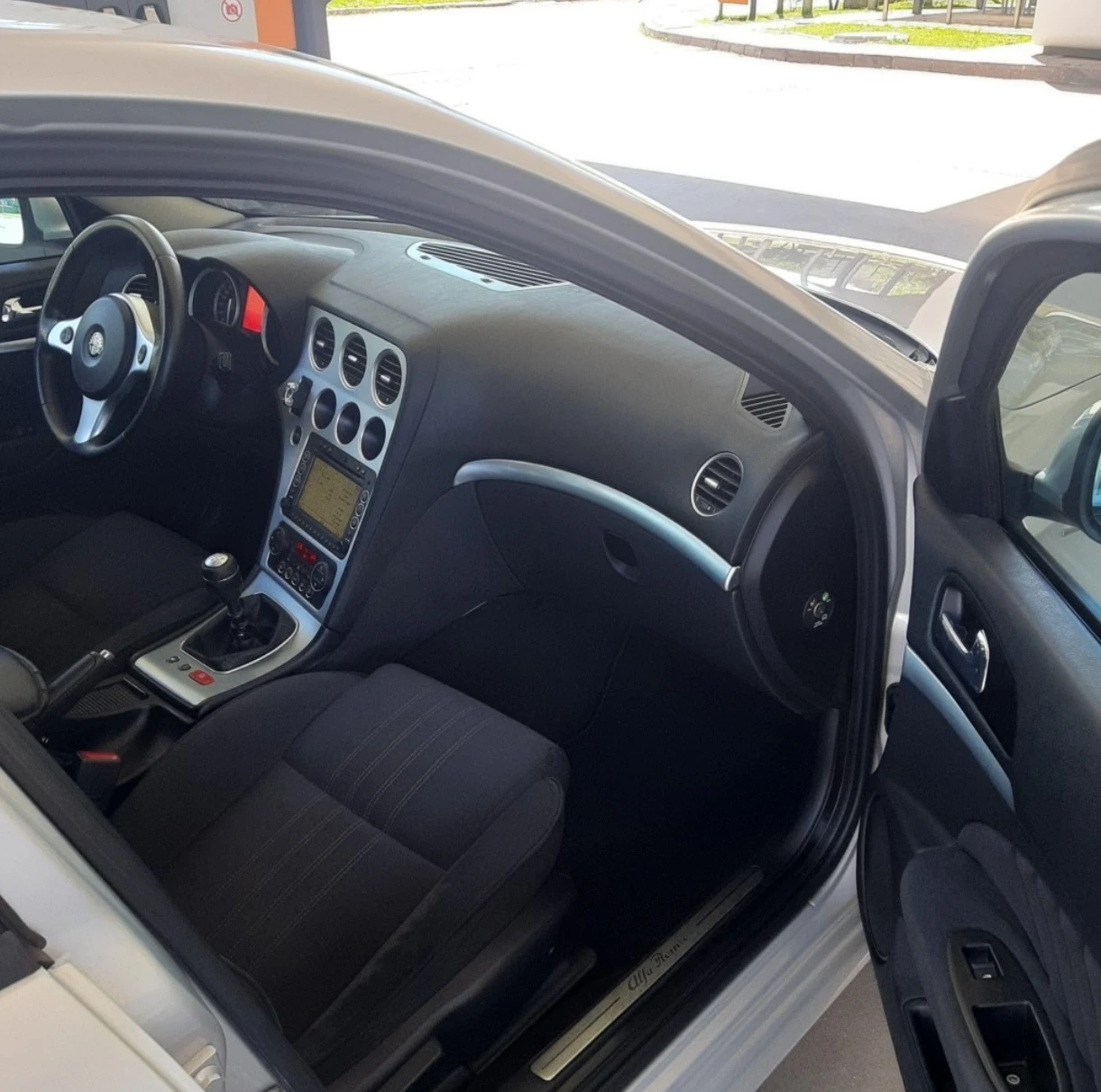 Alfa Romeo 159 sportwagon 1.9 150, снимка 4 - Автомобили и джипове - 55320304