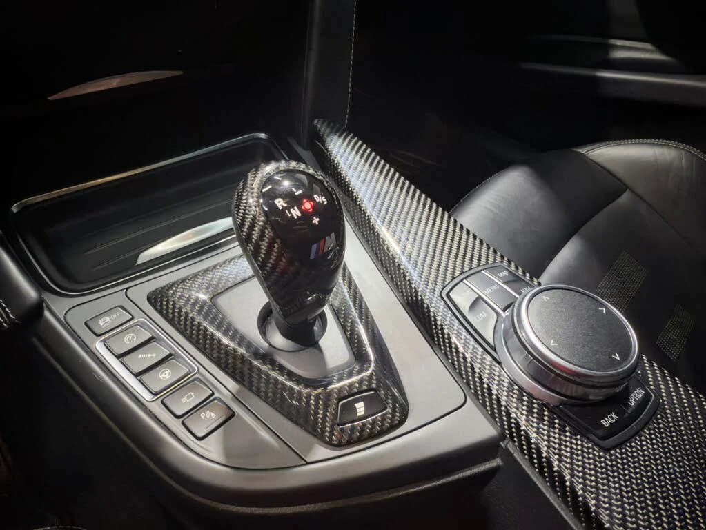 BMW M3 RWD * АвтоКредит * (ЦЕНА ДО БГ), снимка 15 - Автомобили и джипове - 55546000
