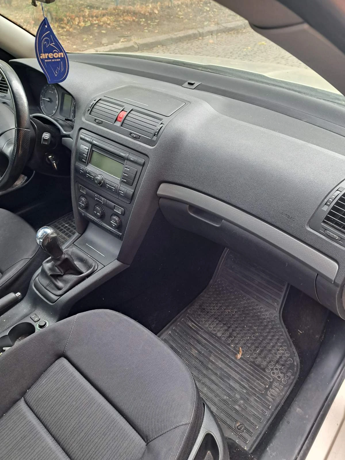 Skoda Octavia, снимка 3 - Автомобили и джипове - 56635361