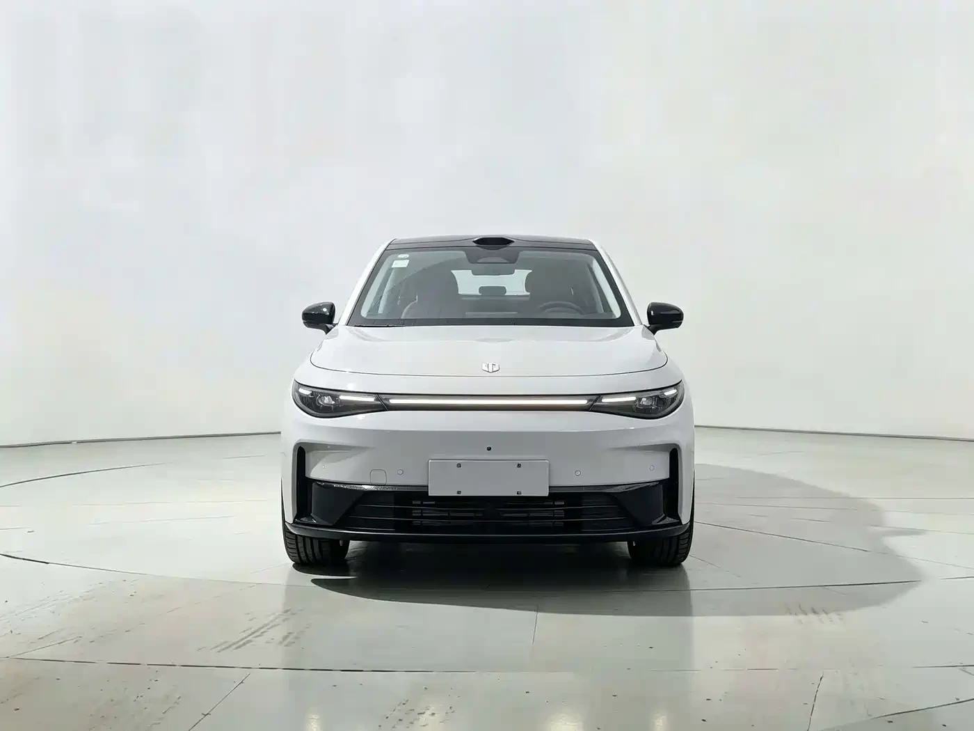 Leapmotor C10 2026 605 LiDAR Edition, снимка 5 - Автомобили и джипове - 56663451