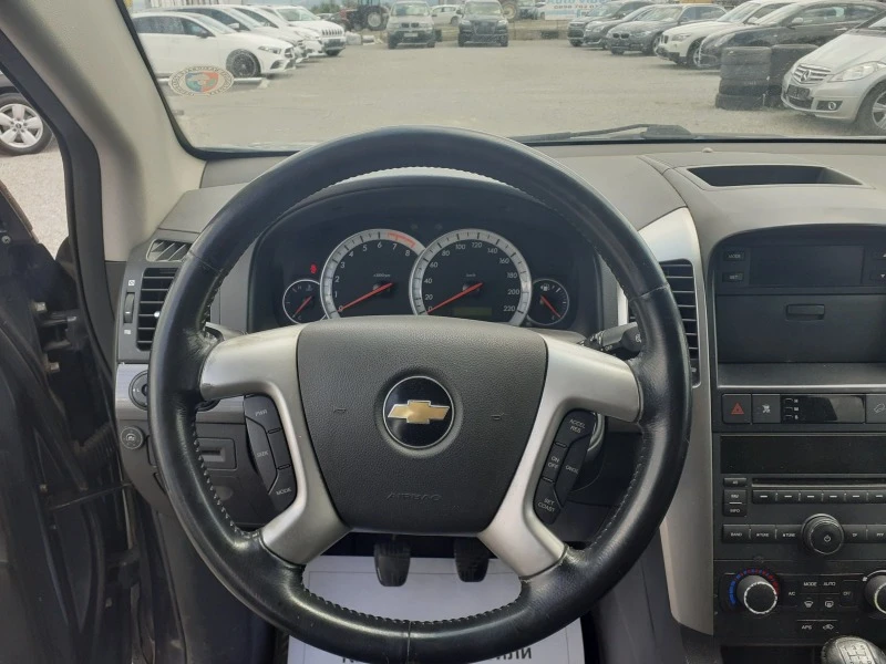 Chevrolet Captiva 2.4i136кс7мАГУ, снимка 5 - Автомобили и джипове - 46356339