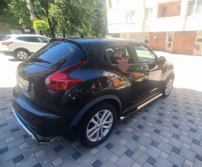 Nissan Juke, снимка 4 - Автомобили и джипове - 48079710