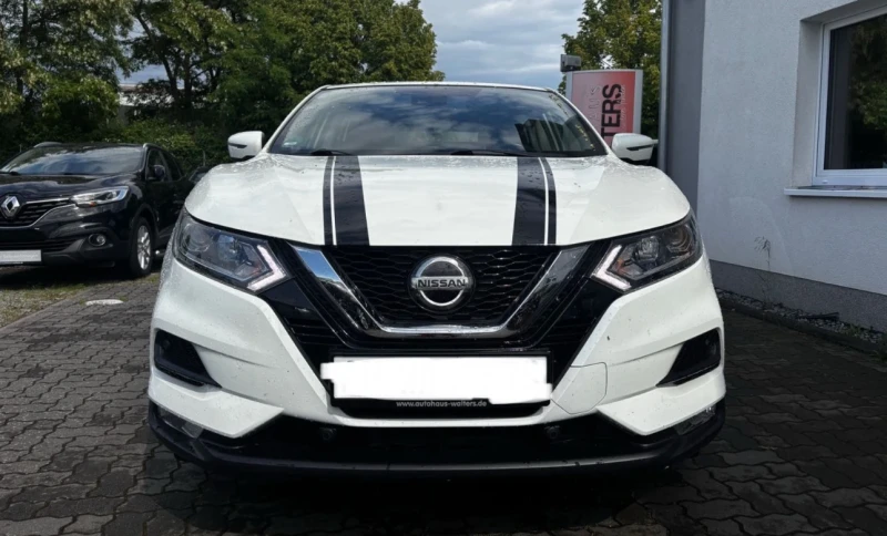 Nissan Qashqai 1.3 tCe 1.2 DiG-T , снимка 6 - Автомобили и джипове - 51315407