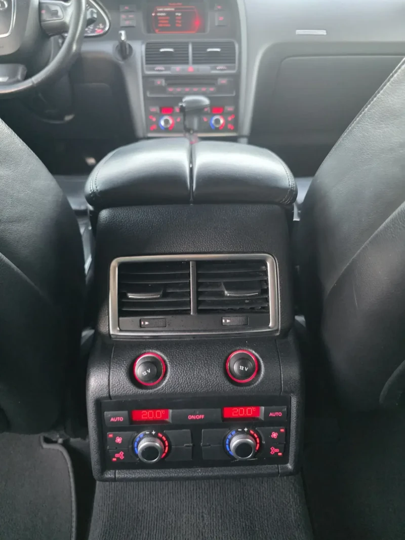 Audi Q7 S line 239 p.s., снимка 15 - Автомобили и джипове - 51621373