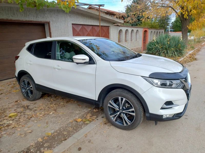 Nissan Qashqai j11, снимка 2 - Автомобили и джипове - 52180131