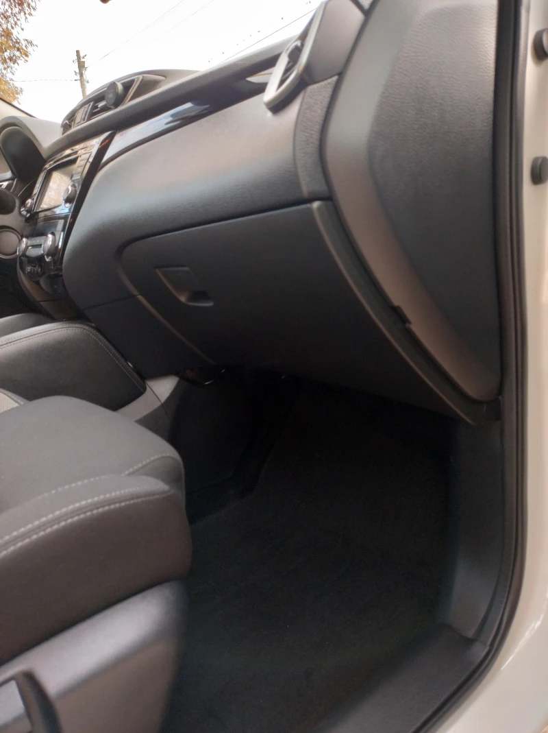 Nissan Qashqai j11, снимка 10 - Автомобили и джипове - 52180131