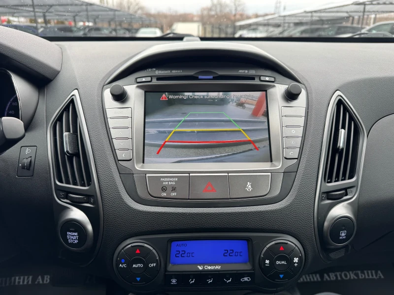 Hyundai IX35 2.0D-4X4-FACELIFT-X POSSIBLE-CAMERA-KEYLESS-TOP, снимка 13 - Автомобили и джипове - 53510363